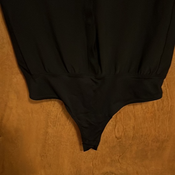 Athleta Womens button down body suit XS - Picture 5 of 6